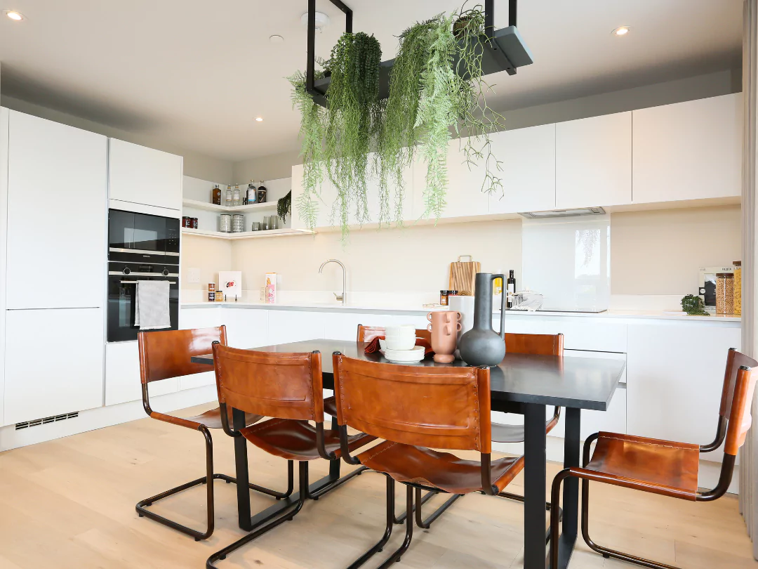 Open-plan kitchen diner, with the added benefits of a seating area. Perfect space for entertaining!